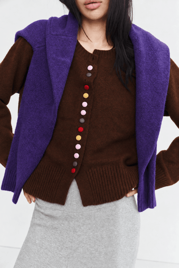 Iseul Crew Cardigan In Gingerbread