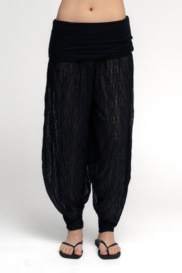 FLORA PANTS IN BLACK