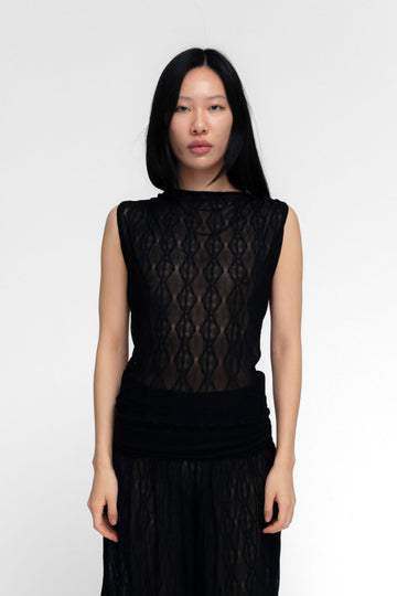 FLORA TOP IN BLACK