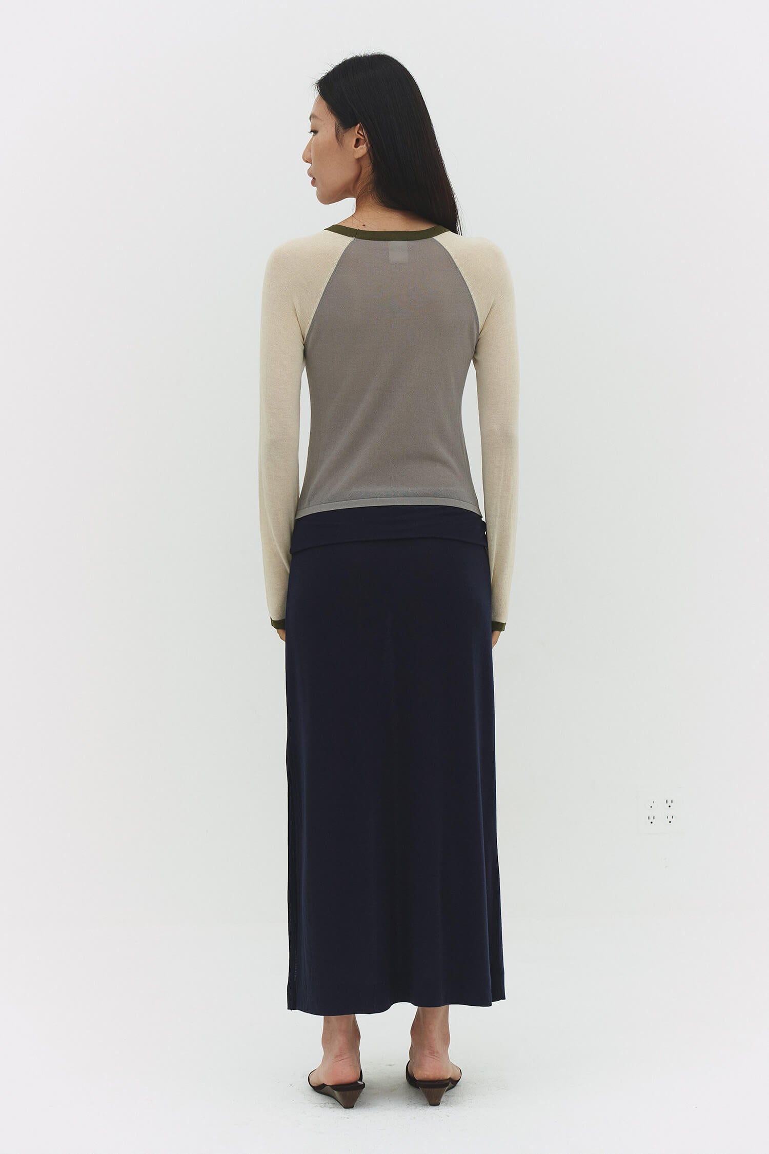 COLOR BLOCK RAGLAN KNIT TOP IN MATCHA MEL – findmenowthelabel