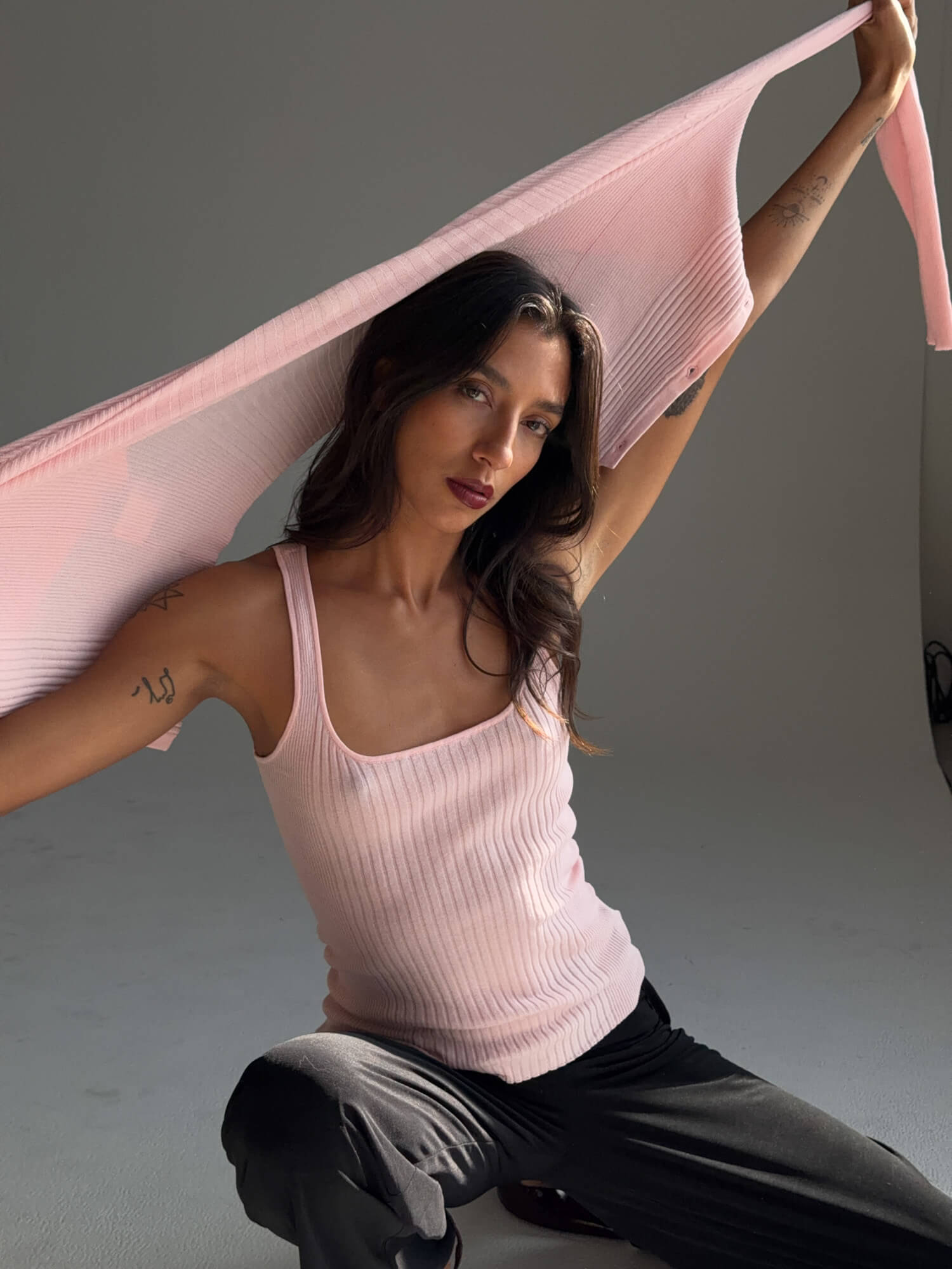 RIBBED KNIT TANK TOP IN POWDER PINK – findmenowthelabel